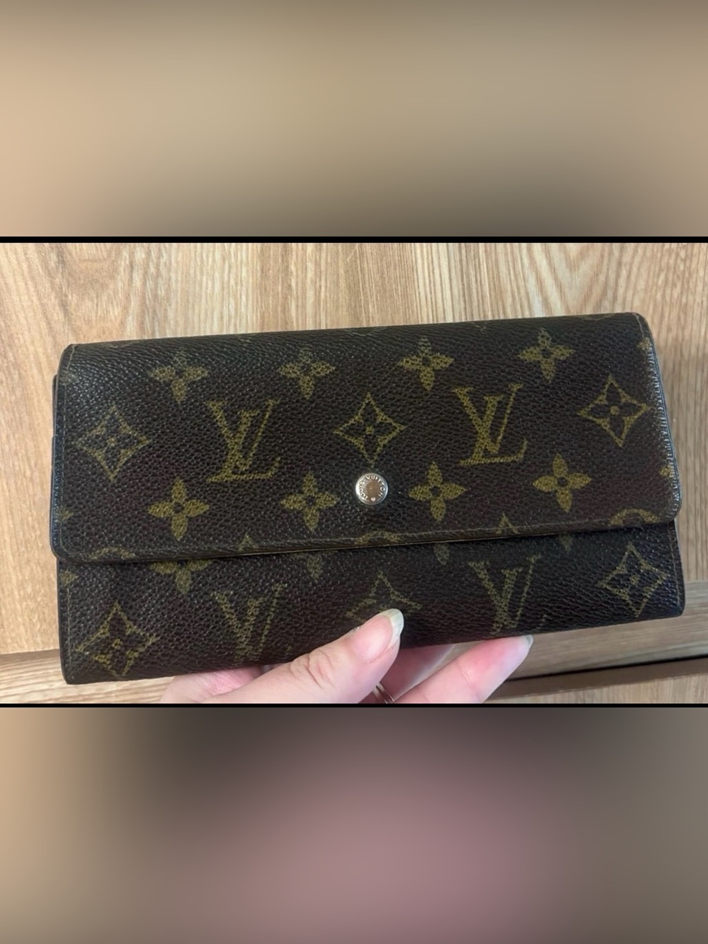Auth Louis Vuitton Monogram Sarah wallet Vintage 1980’s